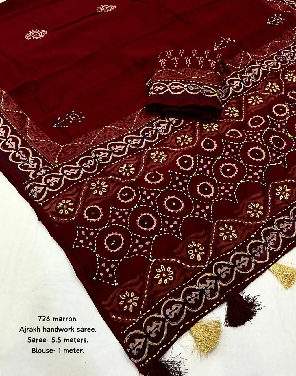Ak- 726 ajrakh handwork